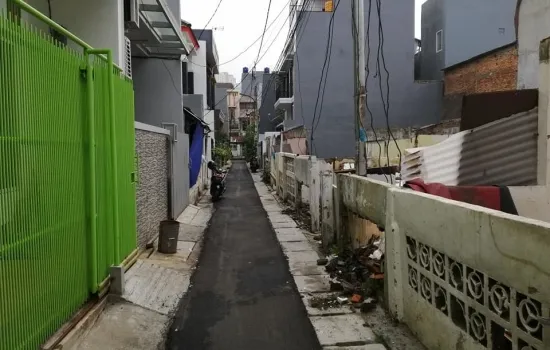 BARU jl manggis tg duren , 5 rumah baru mumpung masih indent