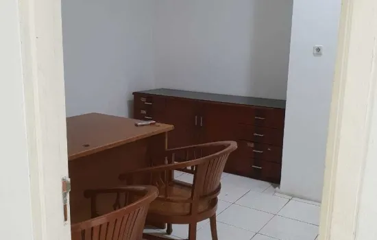 Rumah minimalis 2.5LT KT4 KM3 siap huni semi furnish