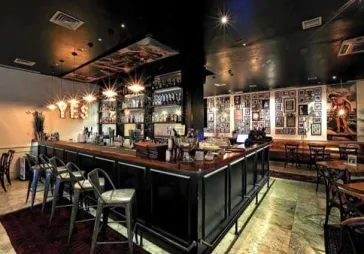 Ruko 3 lantai full Furnish resto sedang beroperasi