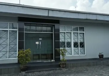 Gedung kantor ( Office )   Gudang