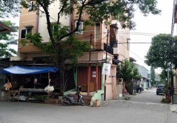Rumah kos huuk besar Poris Indah