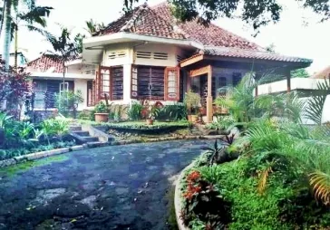 Rumah bangun hotel bogor