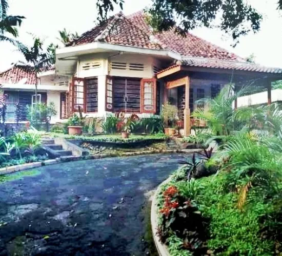 Rumah bangun hotel bogor
