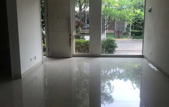 Rumah 2 lantai , siap huni , 3KT , 2KM