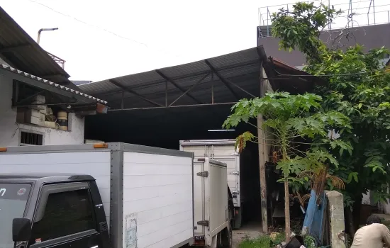 Rumah tua jembatan lima