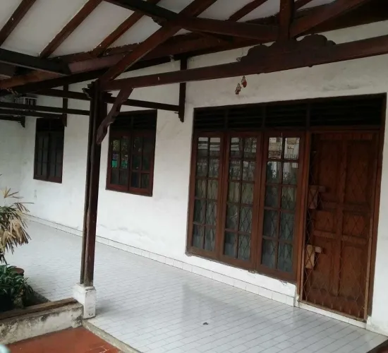 Jl kemandoran 8, lt 226m2,strategis