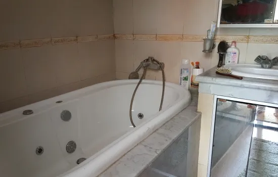 Rumah dalam kompleks Permata Mediterania