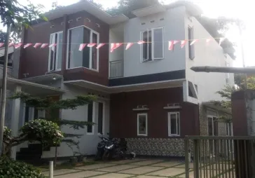 Rumah bagus siap huni, lokasi strategis, Depok