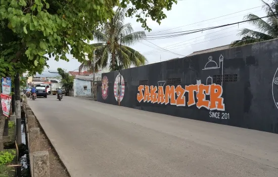 Tanah dan bangunan kantor 2 lantai dekat Metro Permata