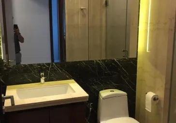 Apartment Windsor 3 BR  1 luas 148 m 2...semi furnish