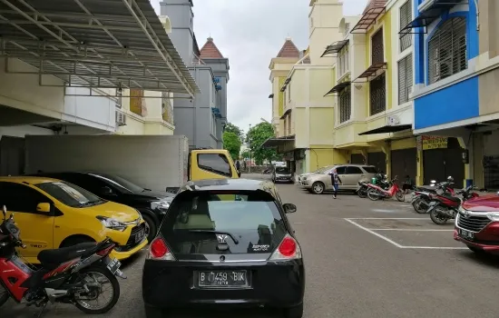 MUTIARA TAMAN PALEM GANDENG BELAKANG HOTEL ASTON UK 9X15