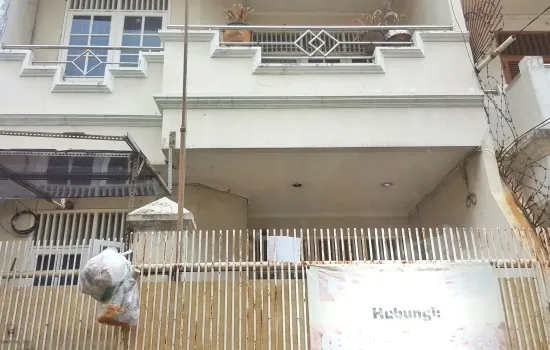 Rumah minimalis gelong baru barat