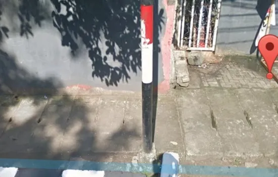 Tanah pinggir jalan besar - jalan panjang