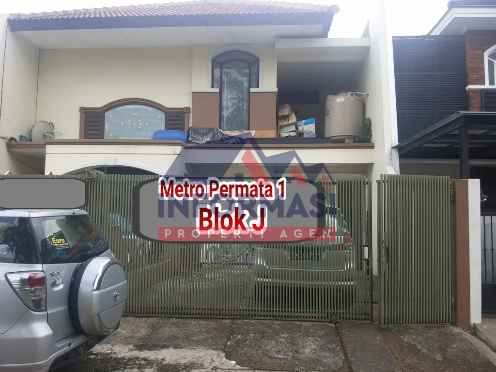 Rumah Metro Permata 1. 2 Lt. 4+1 KT. 3+1 KM. Taman belakang