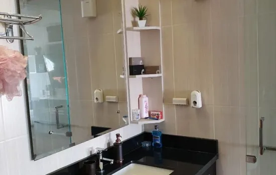 BELMONT residence , 2 unit jadi 1 , full furnished . lb 98m2