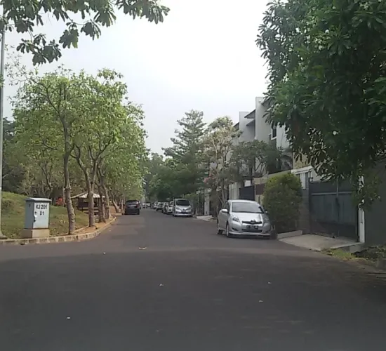 Rumah Permata Buana Lokasi Bagus