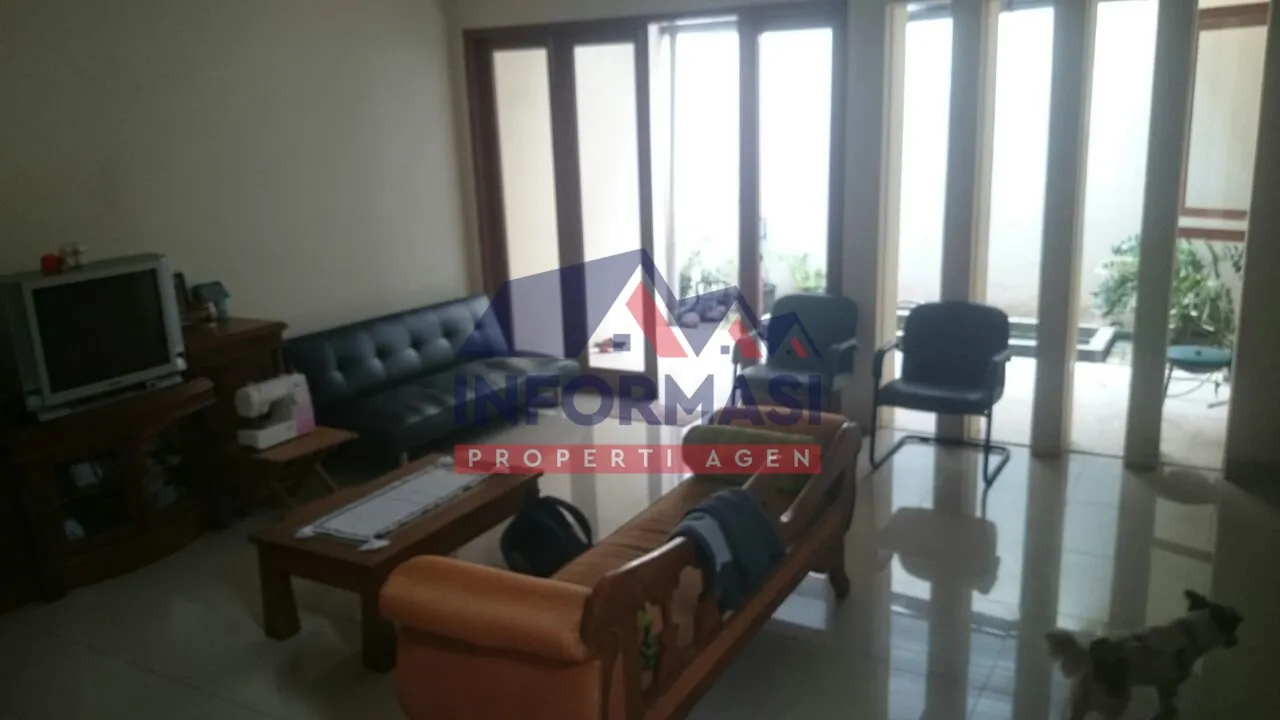 Rumah Duta Garden cluster Beverly hills lt.193m2
