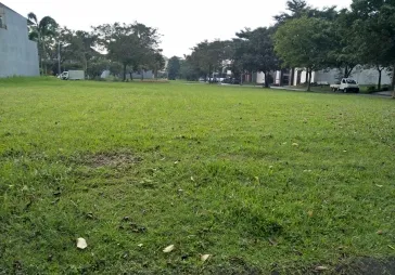 Lokasi dlm cluater tenang n asri