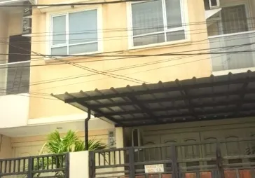 Rumah eksklusif Duri Kepa
