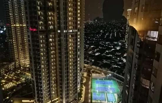 TAMAN ANGGREK uk 3BR ( 146m2 ) BU