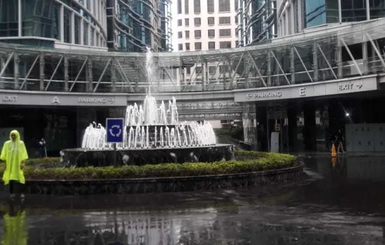 Gedung baru LB 2.078 m2 Lt 200m2 11 Lantai 2   lift