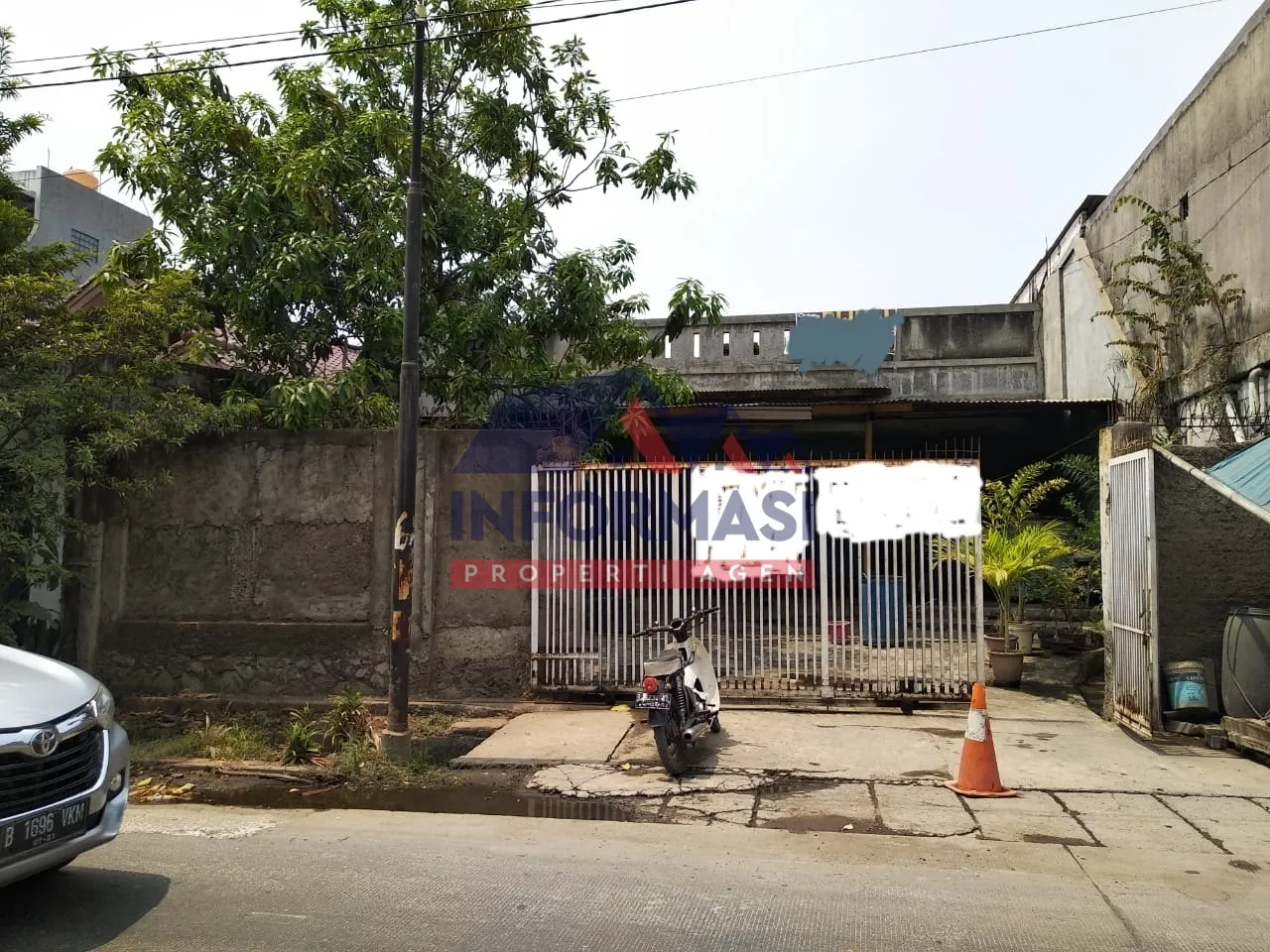 Ruko jalan Jurumudi, Tangerang