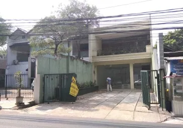 Ruko siap pakai daerah ramai Kemang Timur
