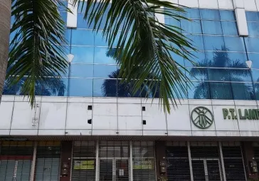 Puri Kencana hadap tol sederetan Gedung Kawan Lama