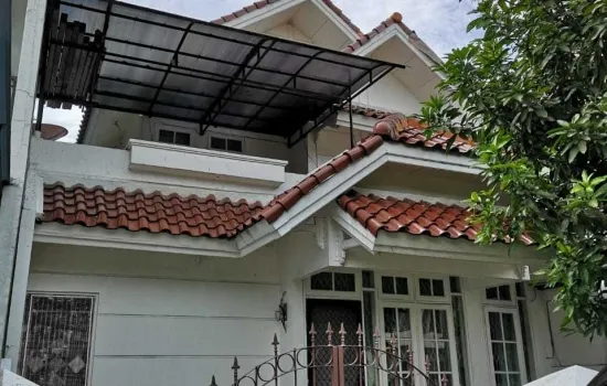 Rumah minimalis area Karawaci dekat Harvest