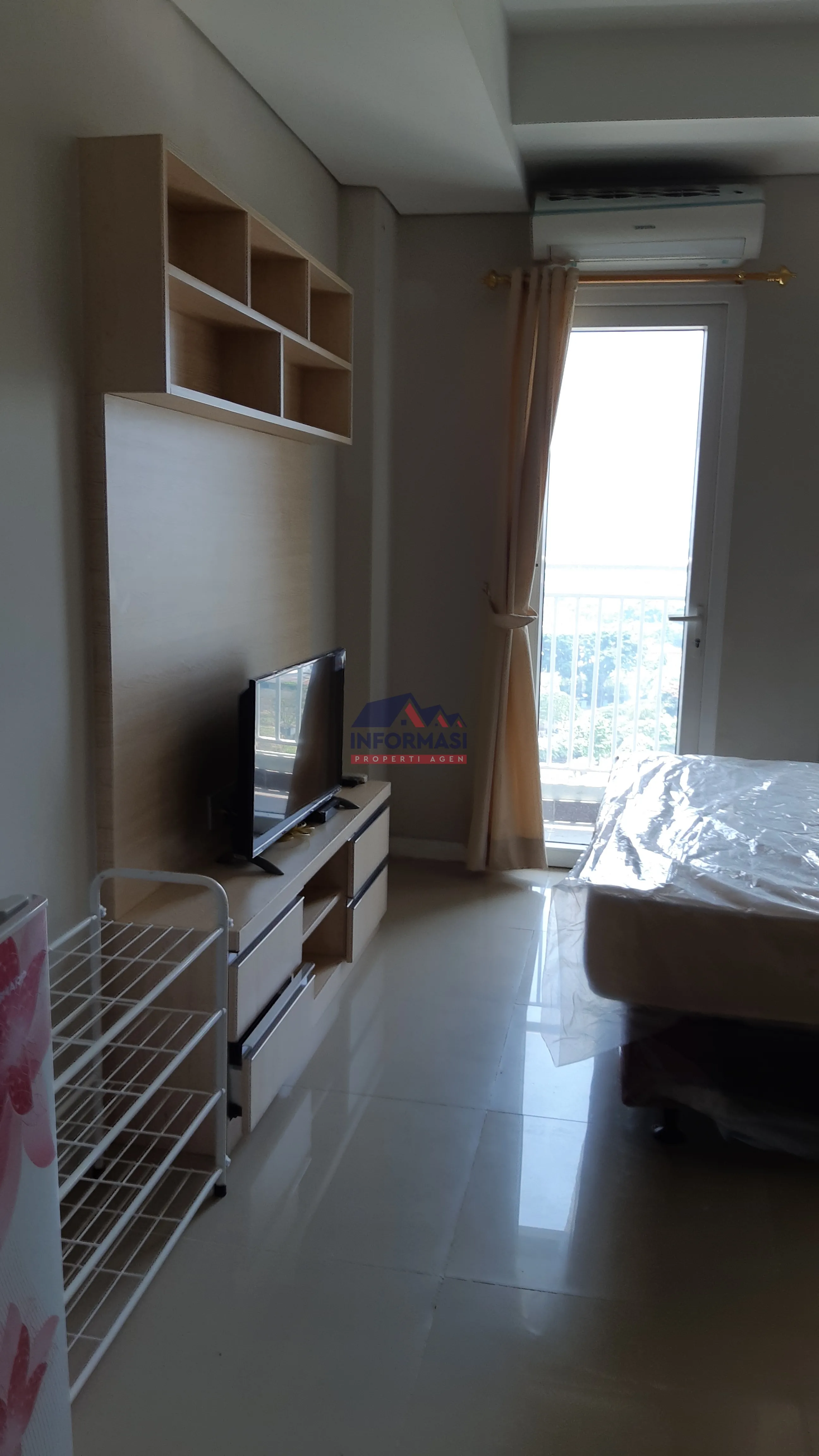 Apt. Puri Orchard, 2BR, Tower Cedar Blok B