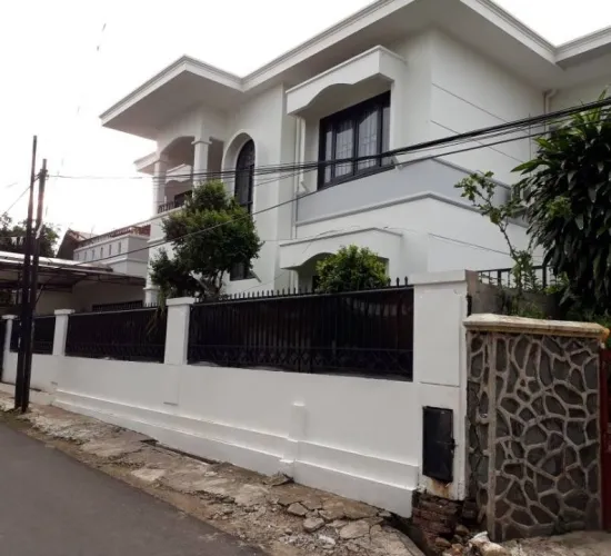 Mewah lokasi strategis