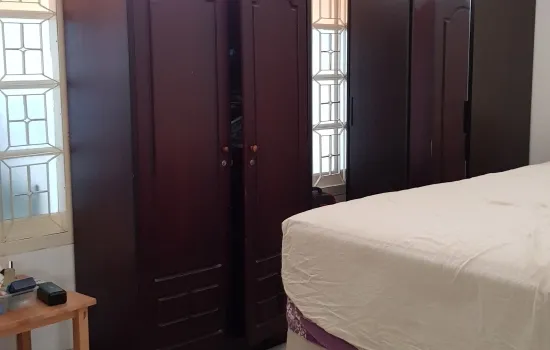 Rumah minimalis 1.5 lantai siap huni semi furnished