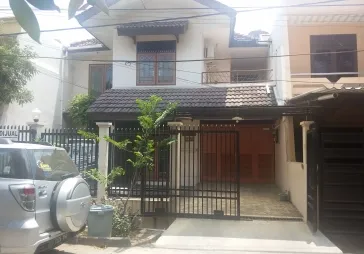 Rumah Sunter Metro Permata 2Lt. 4 KT 3 KM. Terawat.
