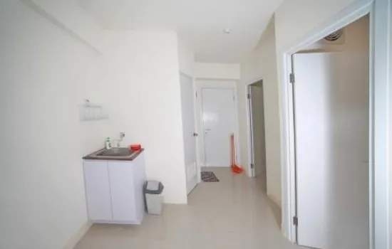 Apartemen Green Pramuka lantai 11