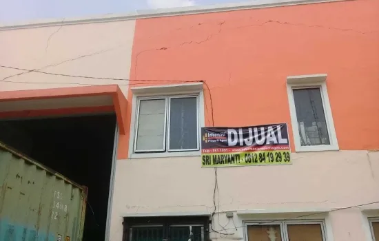 Gudang Bandara Mas Luas 450 m²