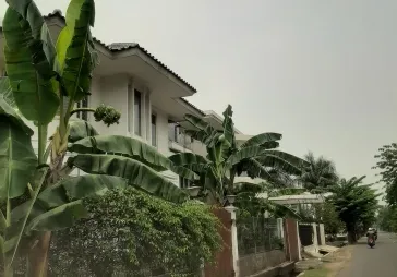 Rumah bagus , 2 lantai , bagus , siap huni , 4KT , 4KM , lok