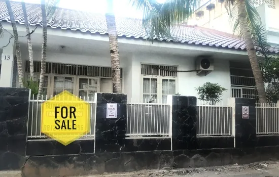 Rumah tebet hunian keluarga