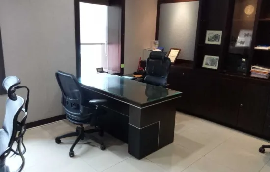 Gedung Kantor 5 lantai Rapi dgn Lift