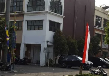 Ruko hoek 4 lantai Daan Mogot Baru