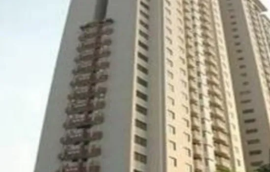 Apartemen Simprug Indah butuh jual cepat