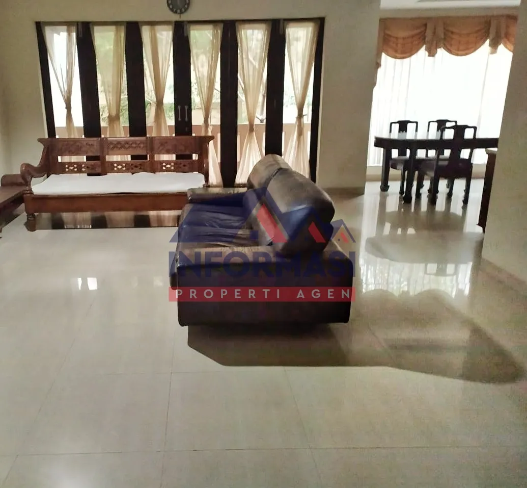 Rumah Permata Mediterania