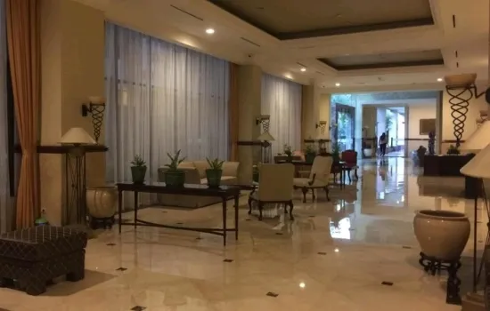 Apartemen Simprug Indah butuh jual cepat