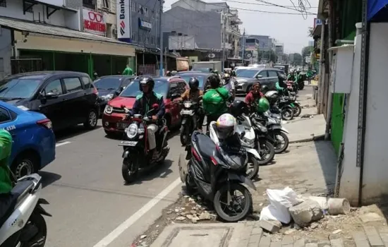 RUKO SEWA TANJUNG DUREN RAYA ,4 LANTAI , DEKAT KFC