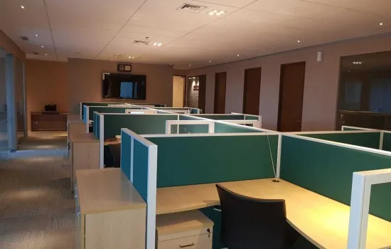 Office space mewah Multivision Tower