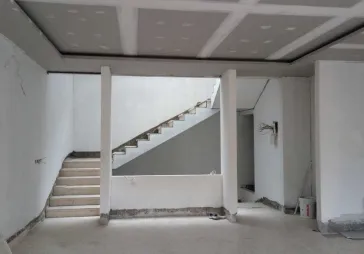 Rumah di daerah Lippo Karawaci. Lokasi bagus, new