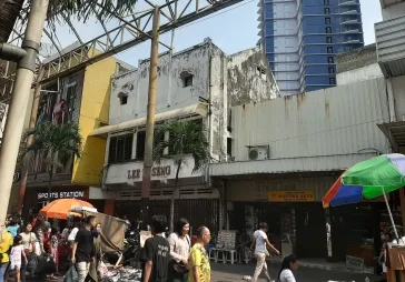 Ruko 2lt di lokasi strategis pasar baru uk 6x18m
