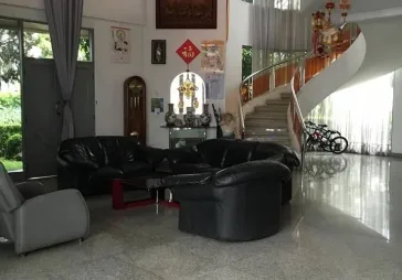 BUKIT GADING VILLA / BGV daerah elite kelapa gading lt 728m2