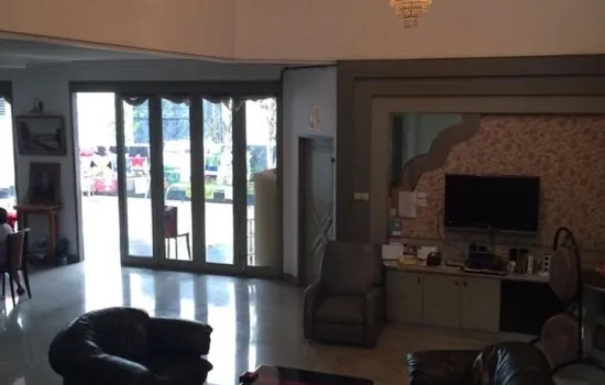 BUKIT GADING VILLA / BGV daerah elite kelapa gading lt 728m2