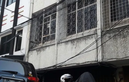 Ruko komplek Aldiron Hero 3 lantai cocok utk gudang, kantor