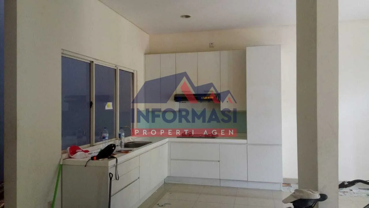 Rumah di Faraday Utara, Tangerang. Lokasi bagus